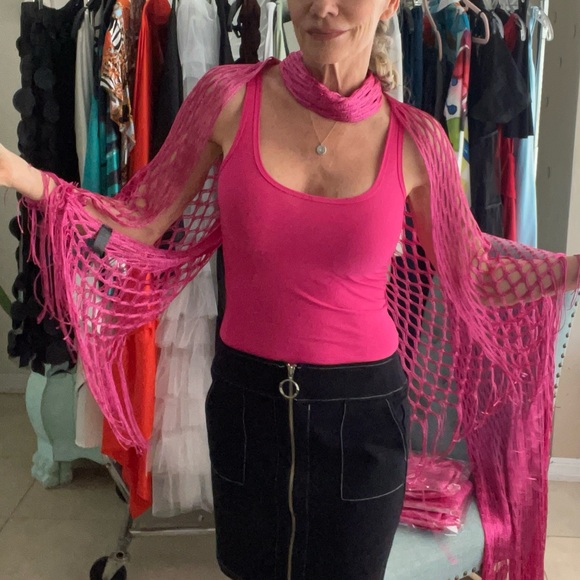 Tik Tok pink fishnet, Scarf NWT - Picture 4 of 10
